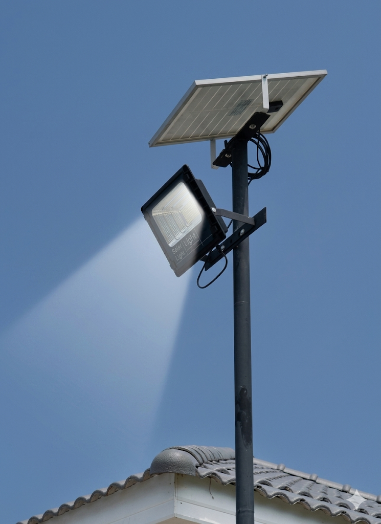solar-light-hy[er-1.png